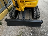 KOMATSU PC 30 MRX